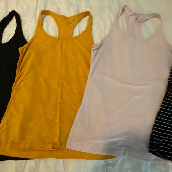 GAP Soft Racerback Tanks - Picture 4 of 6